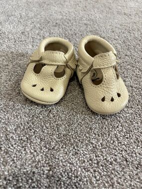 Freshly Picked Cream Leather Mary Jane Moccasins size 2 baby